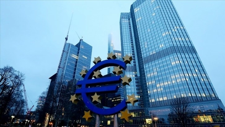 Avrupa Merkez Bankasından hesaplı görünümde 'belirsizlik' uyarısı