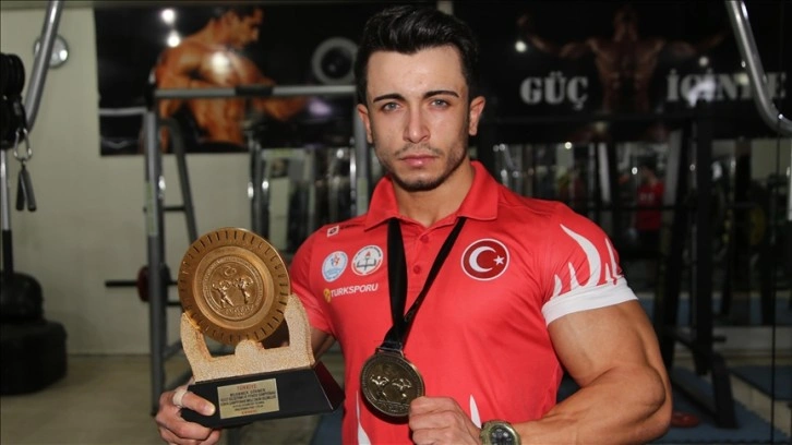 Kilo özgülemek düşüncesince başladı, cisim geliştirmede Türkiye şampiyonu oldu
