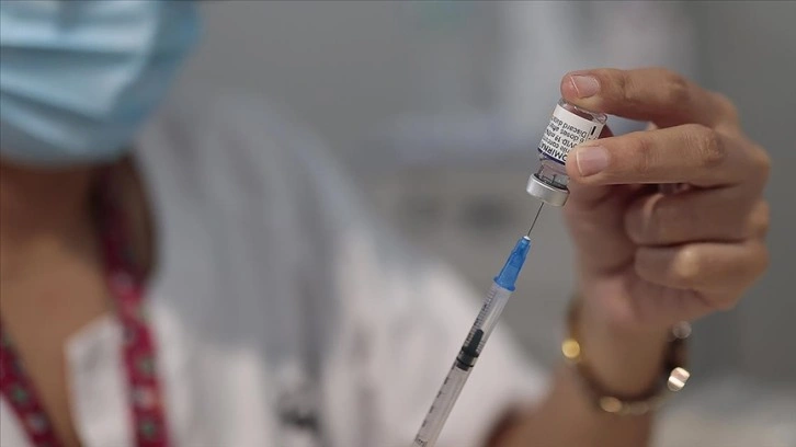 Sinirbilim uzmanı Sinan Canan: Tıpta en baş döndürücü işe hadim aşılar oldu