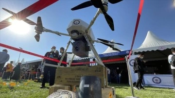Dünyanın önceki lazer silahlı dronu 'Eren' festivalde uyanıklık gördü